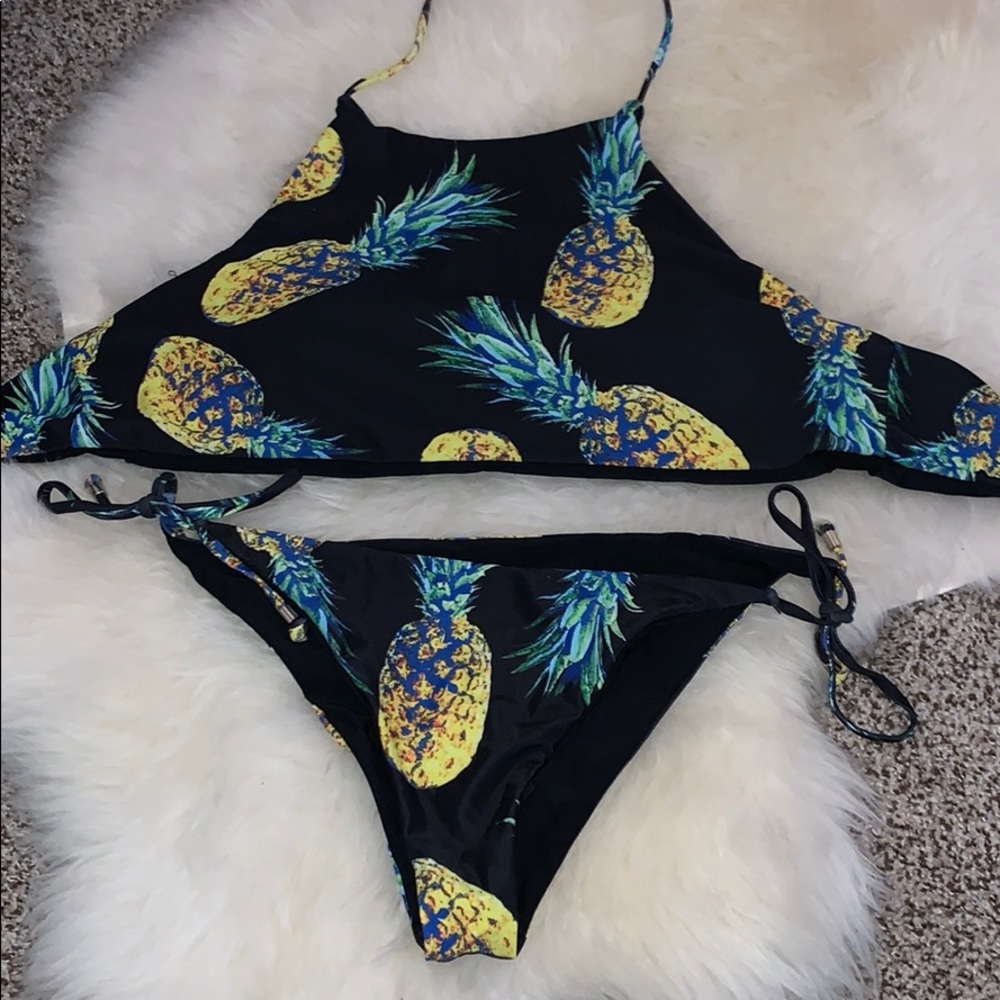 Cupshe Halter Swim Suit